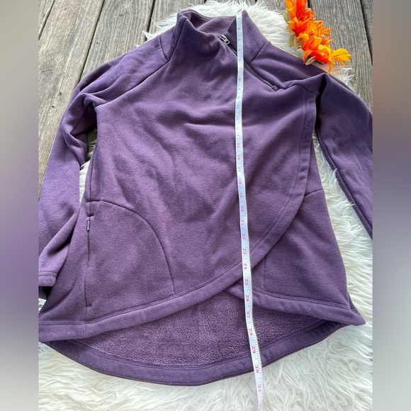 Excellent condition Athleta Karma fleece wrap sweater - Picture 12 of 12